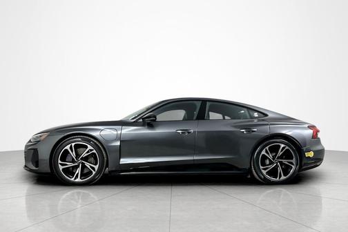 2022 Audi e-tron GT Premium Plus