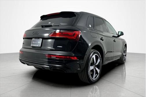 2024 Audi Q5 45 S line Premium Plus