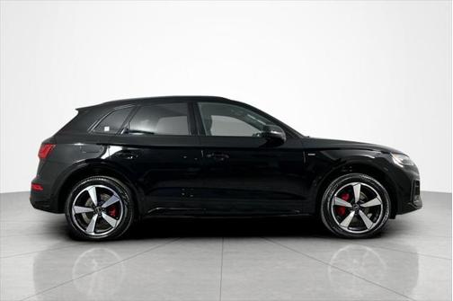 2024 Audi Q5 45 S line Premium Plus