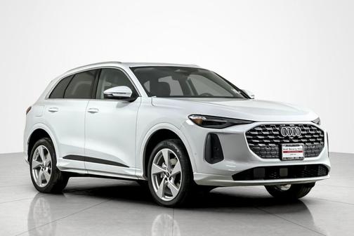 2025 Audi Q5 Premium Plus TFSI quattro S tronic