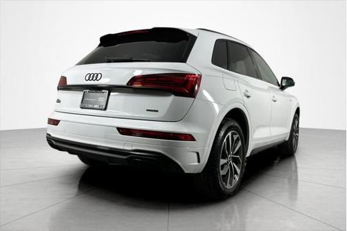 2024 Audi Q5 45 S line Premium