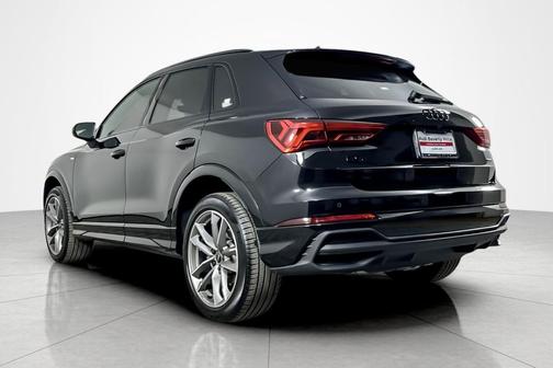2025 Audi Q3 S line Premium 45 TFSI quattro