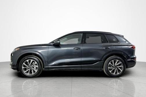 2025 Audi Q6 e-tron Premium Plus quattro