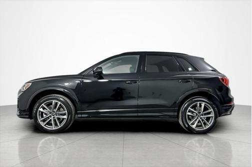 2024 Audi Q3 Premium 45 TFSI S line quattro Tiptronic