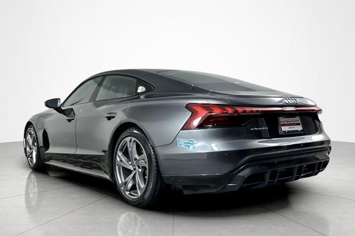 2024 Audi e-tron GT Premium Plus quattro