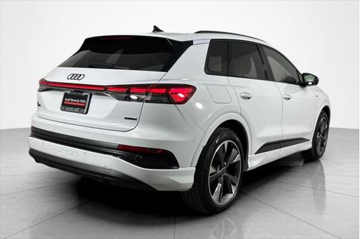 2025 Audi Q4 e-tron Premium Plus 55 quattro