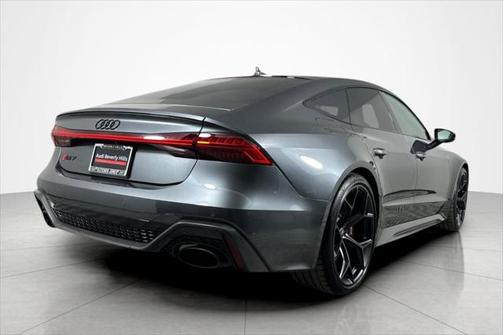 2025 Audi RS 7 4.0T Performance