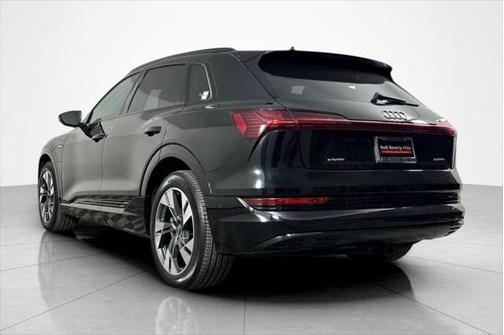 2021 Audi e-tron Premium
