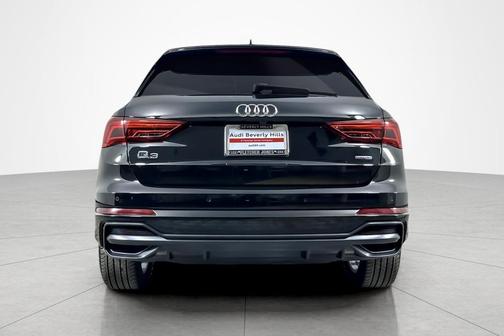 2022 Audi Q3 45 S line Premium Plus