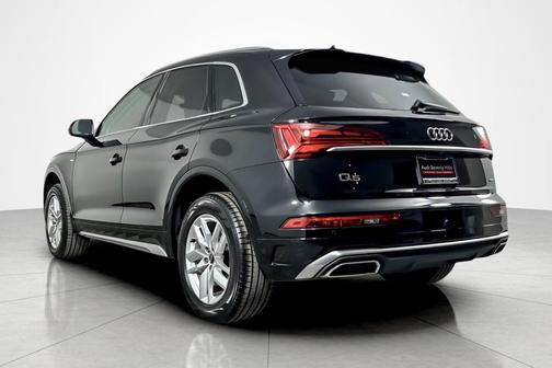 2023 Audi Q5 45 S line Premium