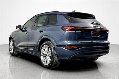 2025 Audi Q6 e-tron Premium Plus