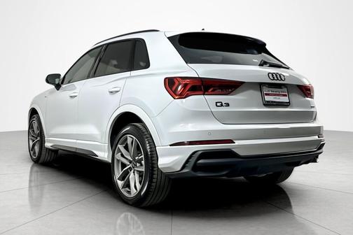 2025 Audi Q3 S line Premium 45 TFSI quattro