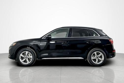 2023 Audi Q5 40 Premium
