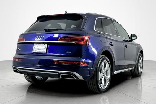 2023 Audi Q5 45 S line Premium Plus