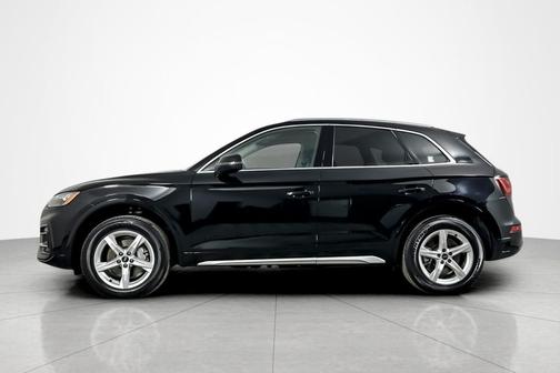 2023 Audi Q5 40 Premium