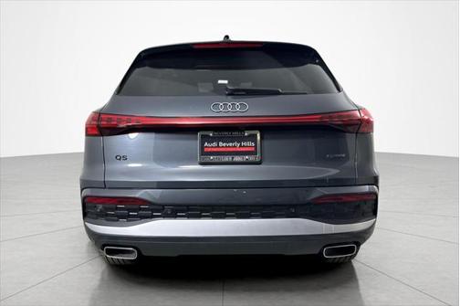 2025 Audi Q5 Premium