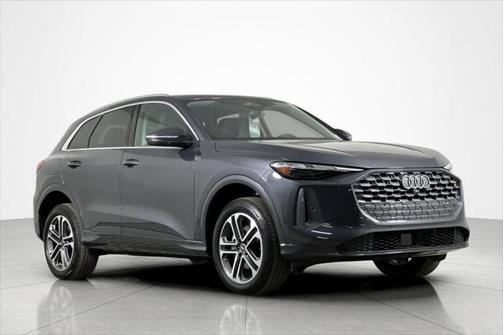 2025 Audi Q5 Premium