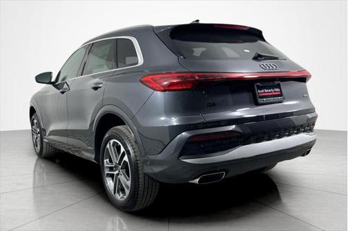 2025 Audi Q5 Premium