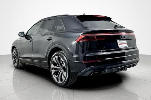 Mythos Black Metallic 2026 Audi Q8 55 Premium Plus