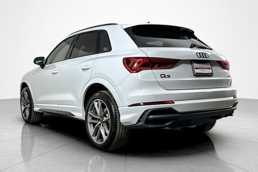 2025 Audi Q3 S line Premium
