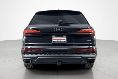 2026 Audi Q7 55 Premium Plus