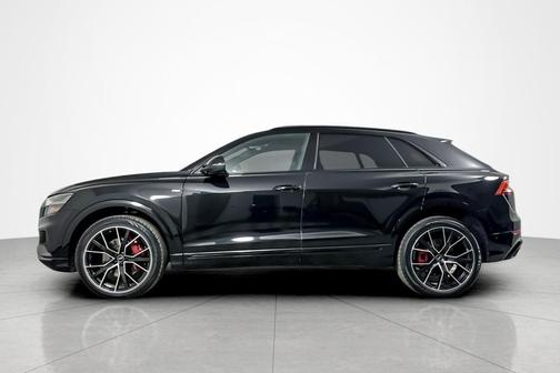 2023 Audi Q8 55 Premium Plus