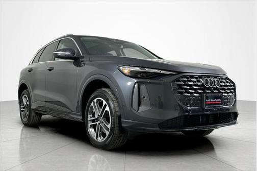 2025 Audi Q5 Premium