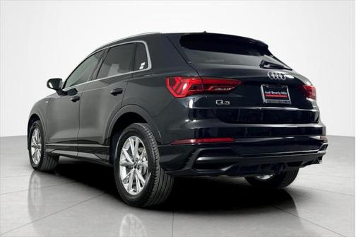 2022 Audi Q3 45 S line Premium Plus