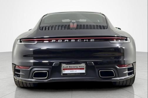 2024 Porsche 911 Carrera