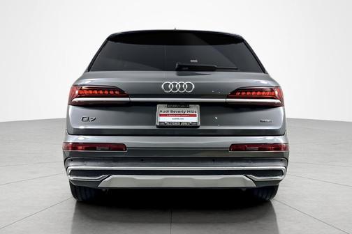 2023 Audi Q7 55 Prestige