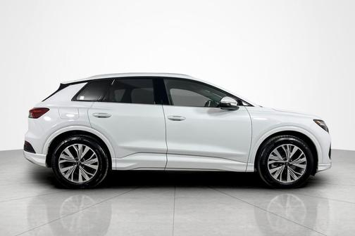 2025 Audi Q4 e-tron Premium 45 RWD