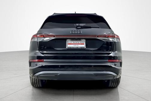 2025 Audi Q4 e-tron Premium 45 RWD