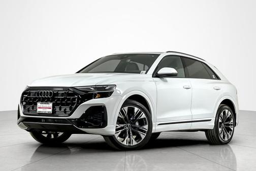 2025 Audi Q8 55 Premium