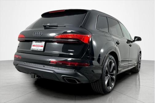 2025 Audi Q7 55 Premium Plus