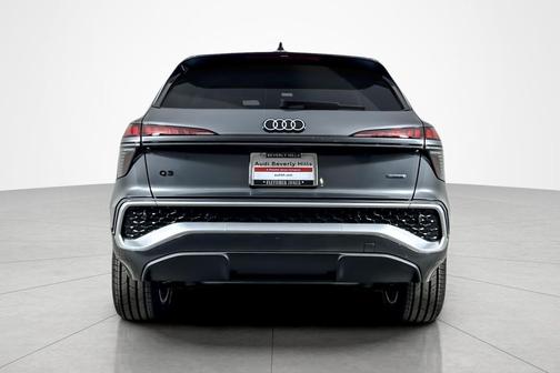 2026 Audi Q3 S line