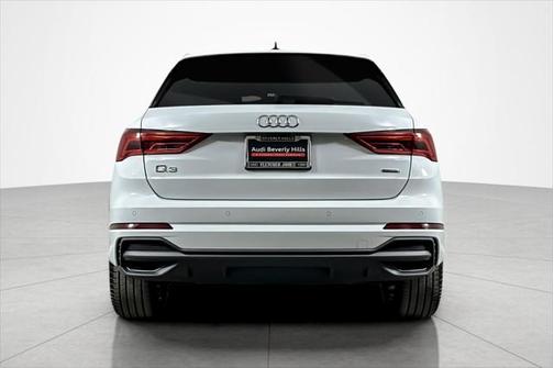 2024 Audi Q3 45 S line Premium Plus