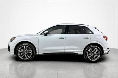 2024 Audi Q3 45 S line Premium Plus