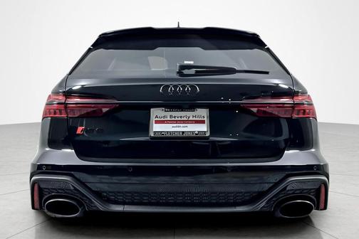 2024 Audi RS 6 Avant 4.0T