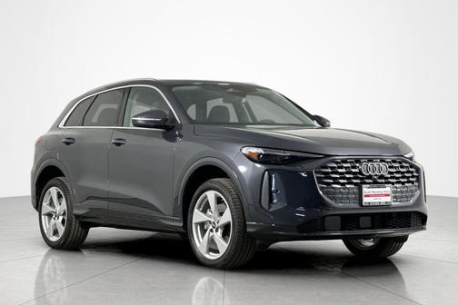 2025 Audi Q5 Premium Plus TFSI quattro S tronic