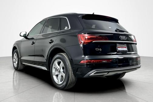 2023 Audi Q5 40 Premium