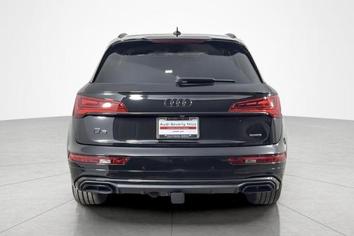 2022 Audi Q5 45 S line Premium Plus