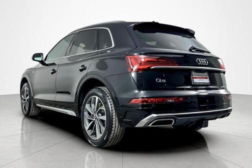 2023 Audi Q5 45 S line Premium Plus