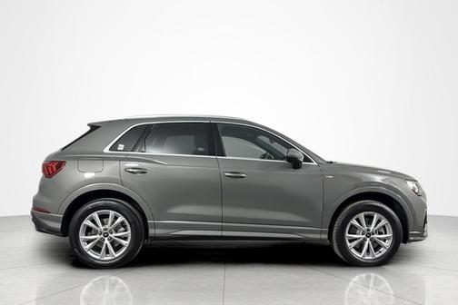 Chronos Gray Metallic 2025 Audi Q3 Premium 45 TFSI S line quattro Tiptronic