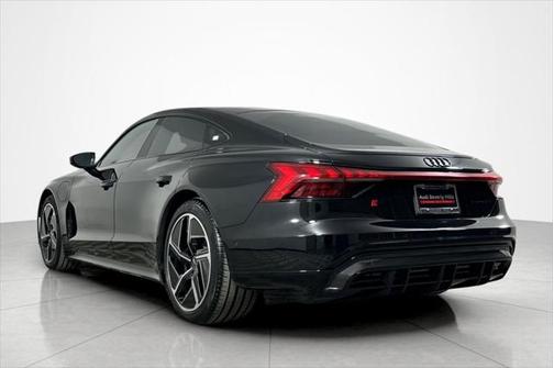 2023 Audi RS e-tron GT quattro