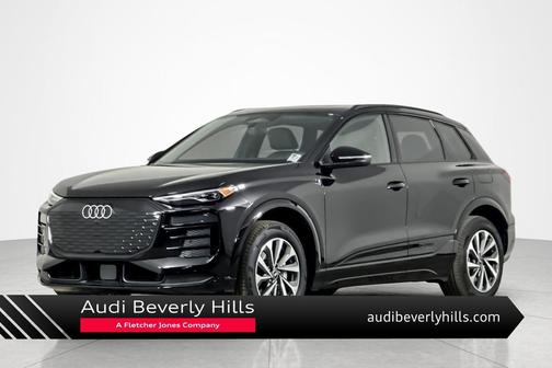 Mythos Black Metallic 2027 Audi Q6 e-tron Premium