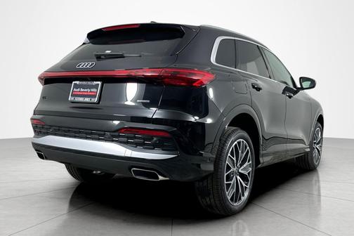 2025 Audi Q5 Premium Plus