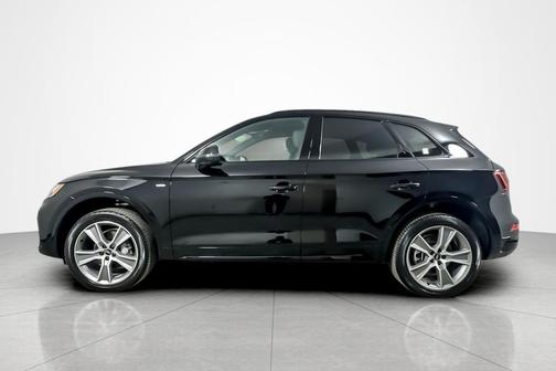 2025 Audi Q5 45 S line Premium