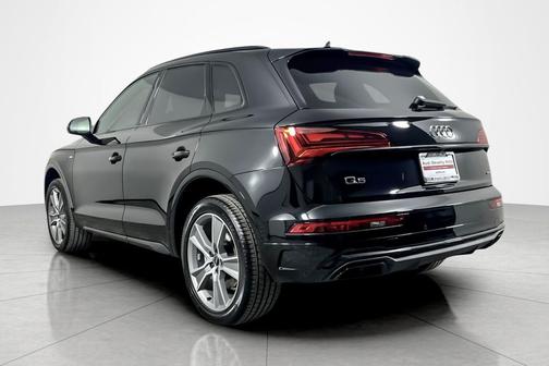 2025 Audi Q5 45 S line Premium