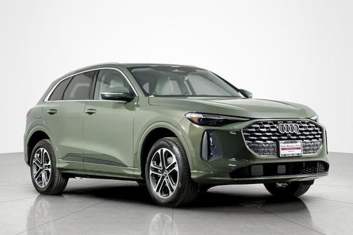 2025 Audi Q5 Premium Plus TFSI quattro S tronic