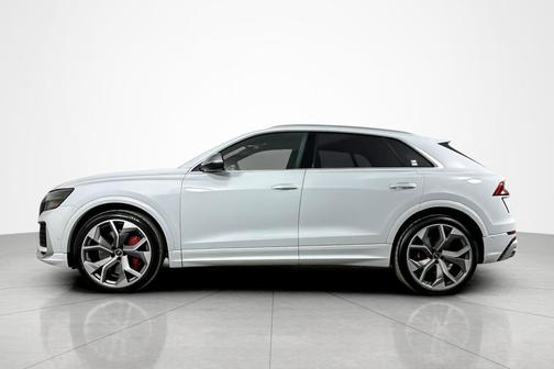 Glacier White Metallic 2022 Audi RS Q8 4.0T